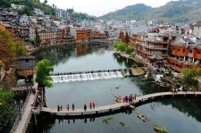 潮州长沙旅游攻略(长沙旅游攻略景点必去二日游)