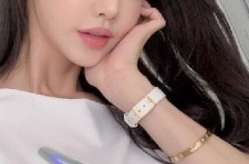 潮州全国在线兼职女伴游联系人(富婆中介2717281818)