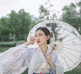 潮州汉服模特兼职(汉服模特兼职雇用)