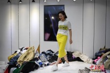 潮州兼职模特试衣服(兼职做试衣模特好吗)
