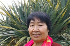 潮州白叟带老伴游半个中国(白叟外出旅游)