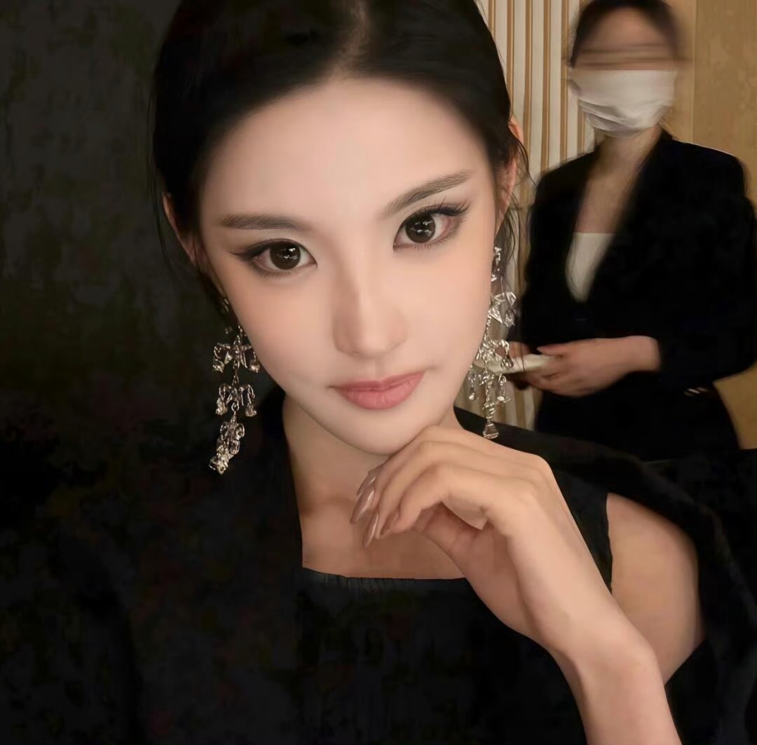 潮州伴游女生 | Isabella Chen的资料