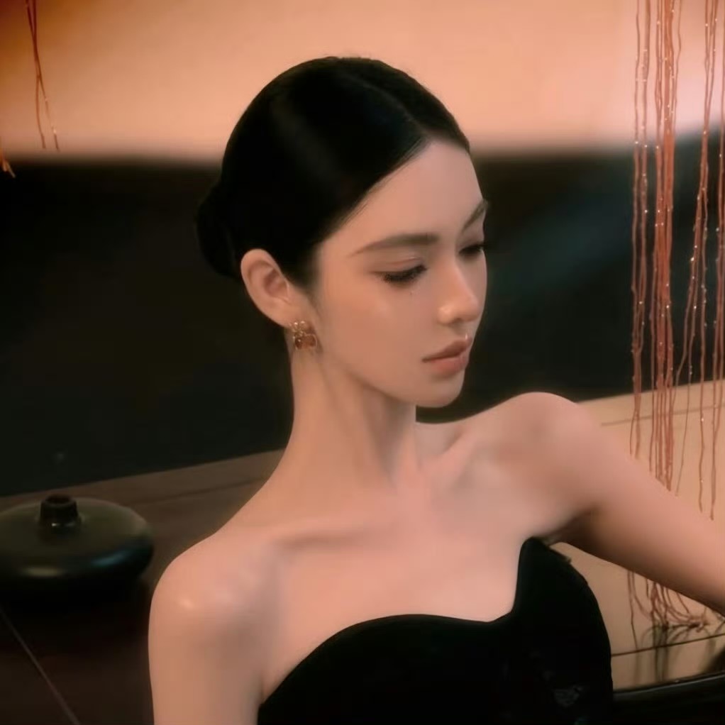 潮州伴游女生 | Emily的资料